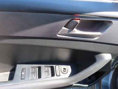 Used 2019 Hyundai Sonata SE image 14