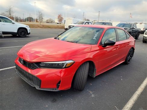 Used 2025 Honda Civic Sport image 6