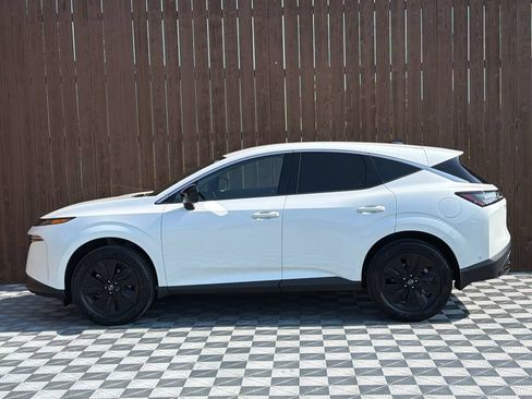 Used 2025 Nissan Murano SV FWD image 13