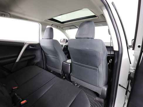 Used 2017 Toyota RAV4 XLE w/ Protection Package AWD/4WD image 19