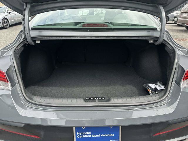 Certified 2026 Hyundai Elantra SEL Sport Premium FWD image 13