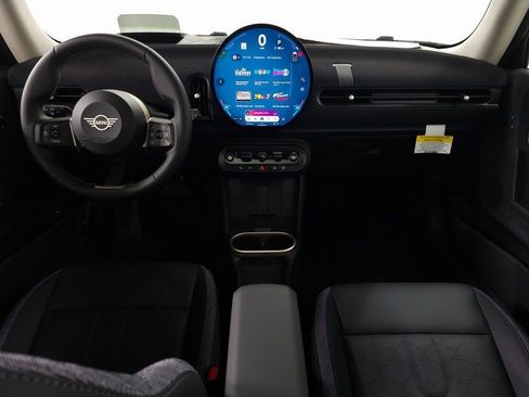 New 2025 MINI Cooper 2-Door Hardtop image 8