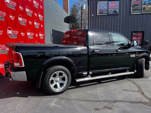 Used 2015 RAM 1500 Laramie AWD/4WD image 5