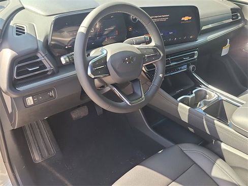 New 2026 Chevrolet Traverse LT w/ Midnight/Sport Edition image 22