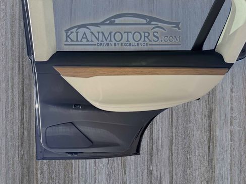 Used 2019 Tesla Model X 75D image 74