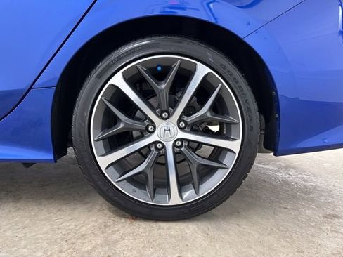 Used 2024 Honda Civic Touring image 10