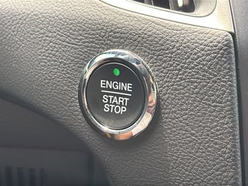 Used 2023 Ford Edge ST-Line AWD/4WD image 34