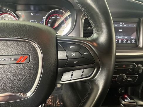Used 2020 Dodge Charger SXT RWD image 23