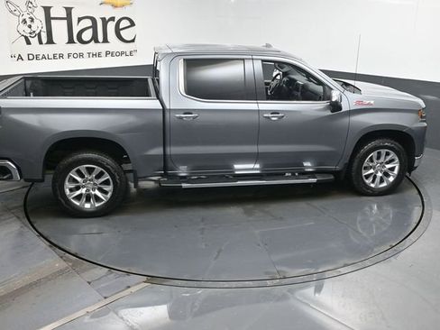 Used 2021 Chevrolet Silverado 1500 LTZ image 36