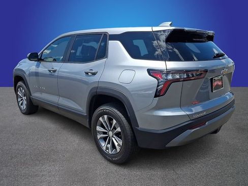 Used 2026 Chevrolet Equinox LT FWD image 6