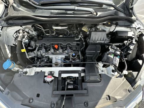 Used 2022 Honda HR-V LX image 13
