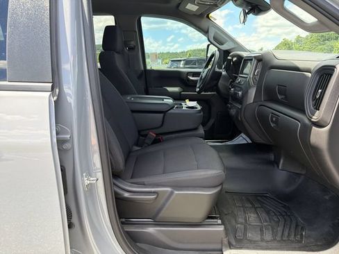 Used 2025 Chevrolet Silverado 2500 Custom AWD/4WD image 29