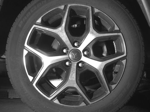 Used 2025 Jeep Compass Limited image 15