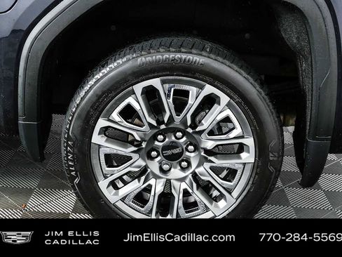 Used 2023 GMC Sierra 1500 Denali Ultimate AWD/4WD image 37