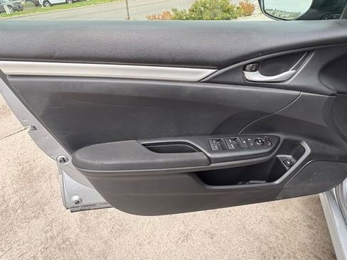Used 2018 Honda Civic LX image 9