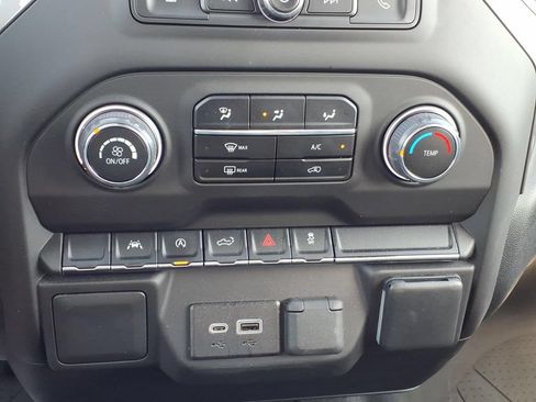 Used 2023 Chevrolet Silverado 1500 Custom w/ LPO, Dark Essentials Package AWD/4WD image 19
