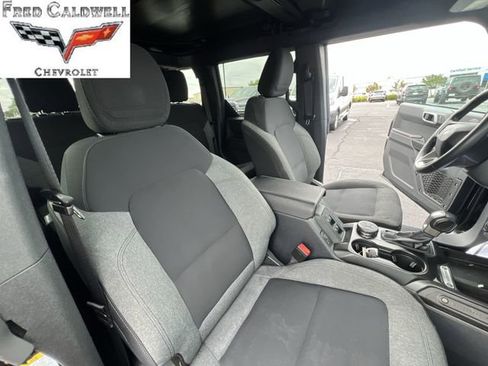 Used 2025 Ford Bronco Big Bend AWD/4WD image 33