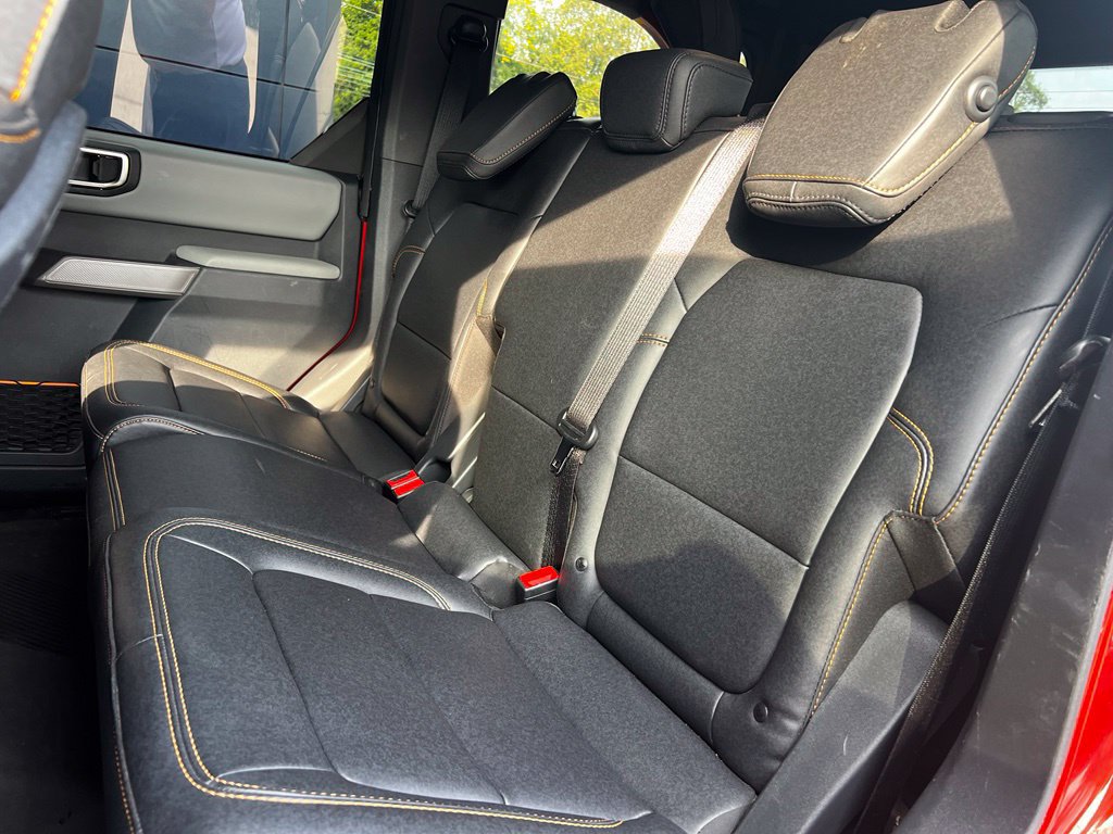 Used 2023 Ford Bronco Badlands AWD/4WD image 13