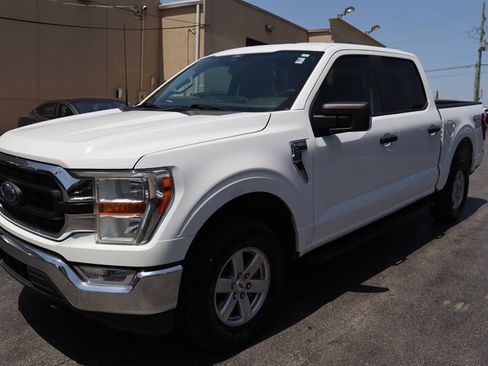 Used 2021 Ford F150 XLT w/ Trailer Tow Package AWD/4WD image 3