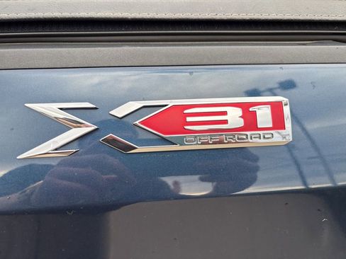 Used 2021 GMC Sierra 1500 Elevation w/ Preferred Package image 16