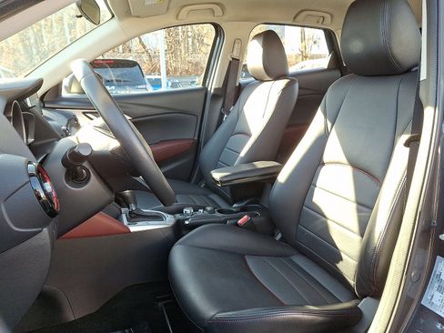 Used 2017 MAZDA CX-3 Touring image 11