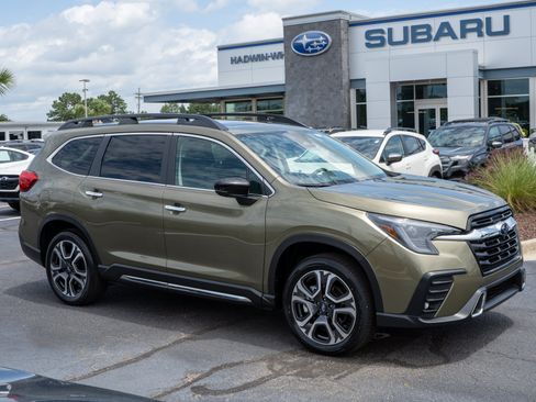 New 2026 Subaru Ascent Touring w/ Popular Package #2 AWD/4WD image 1