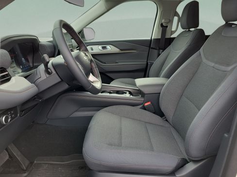 New 2026 Ford Explorer Active AWD/4WD image 15
