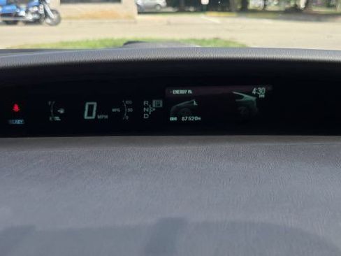 Used 2012 Toyota Prius Three FWD image 21