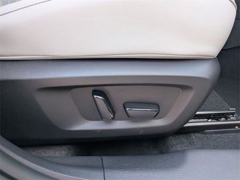 New 2025 Mitsubishi Outlander SEL image 37