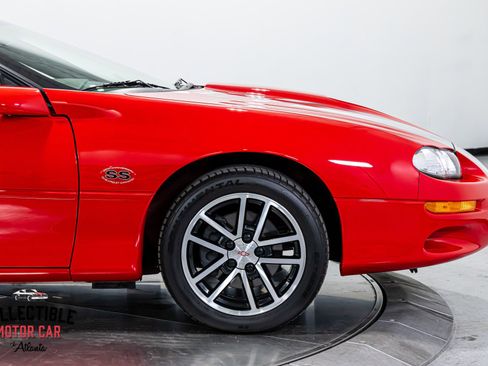Used 2002 Chevrolet Camaro Z28 w/ SS Performance/Appearance Pkg image 43