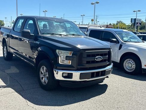 Used 2015 Ford F150 XL w/ Equipment Group 101A Mid AWD/4WD image 2