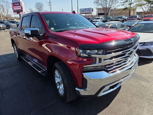 Used 2021 Chevrolet Silverado 1500 LTZ w/ LTZ Premium Package image 3