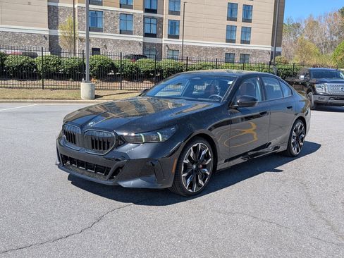 Certified 2026 BMW 530i w/ M Sport Package image 7