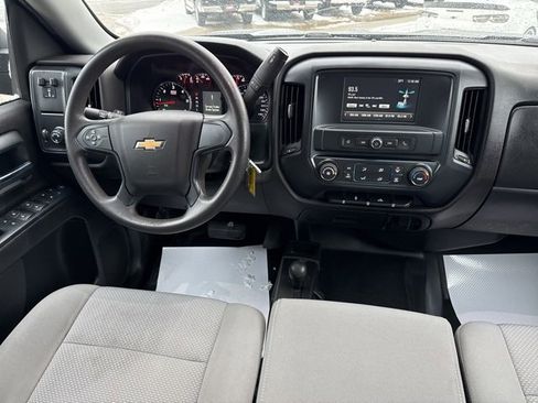 Used 2018 Chevrolet Silverado 1500 W/T image 9