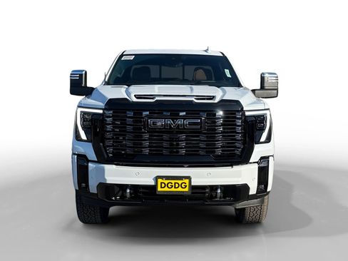 New 2026 GMC Sierra 2500 Denali Ultimate w/ Max Trailering Package image 8