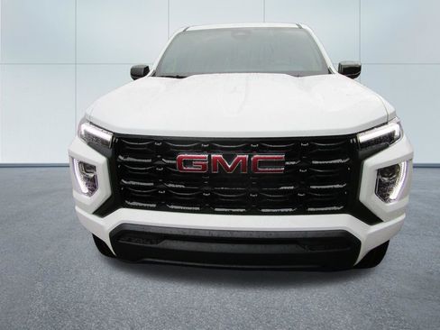 New 2026 GMC Canyon Elevation RWD image 5