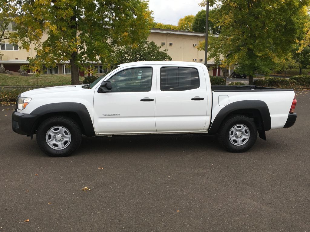 Used 2013 Toyota Tacoma 2WD Double Cab w/ Convenience Pkg image 3