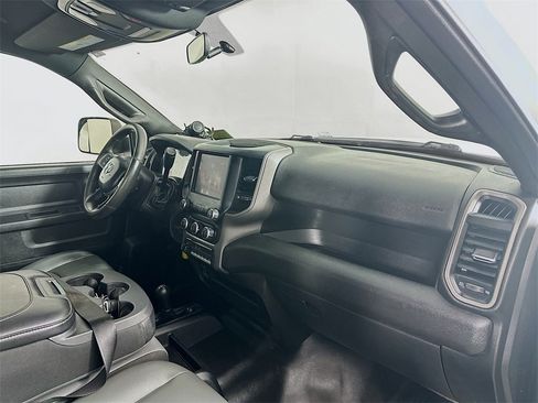Used 2022 RAM 4500 Tradesman w/ Chrome Appearance Group image 31
