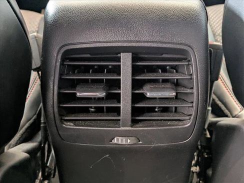 Used 2025 Ford Escape ST-Line image 16