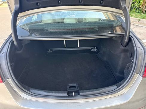 Used 2023 Mercedes-Benz C 300 Sedan image 20