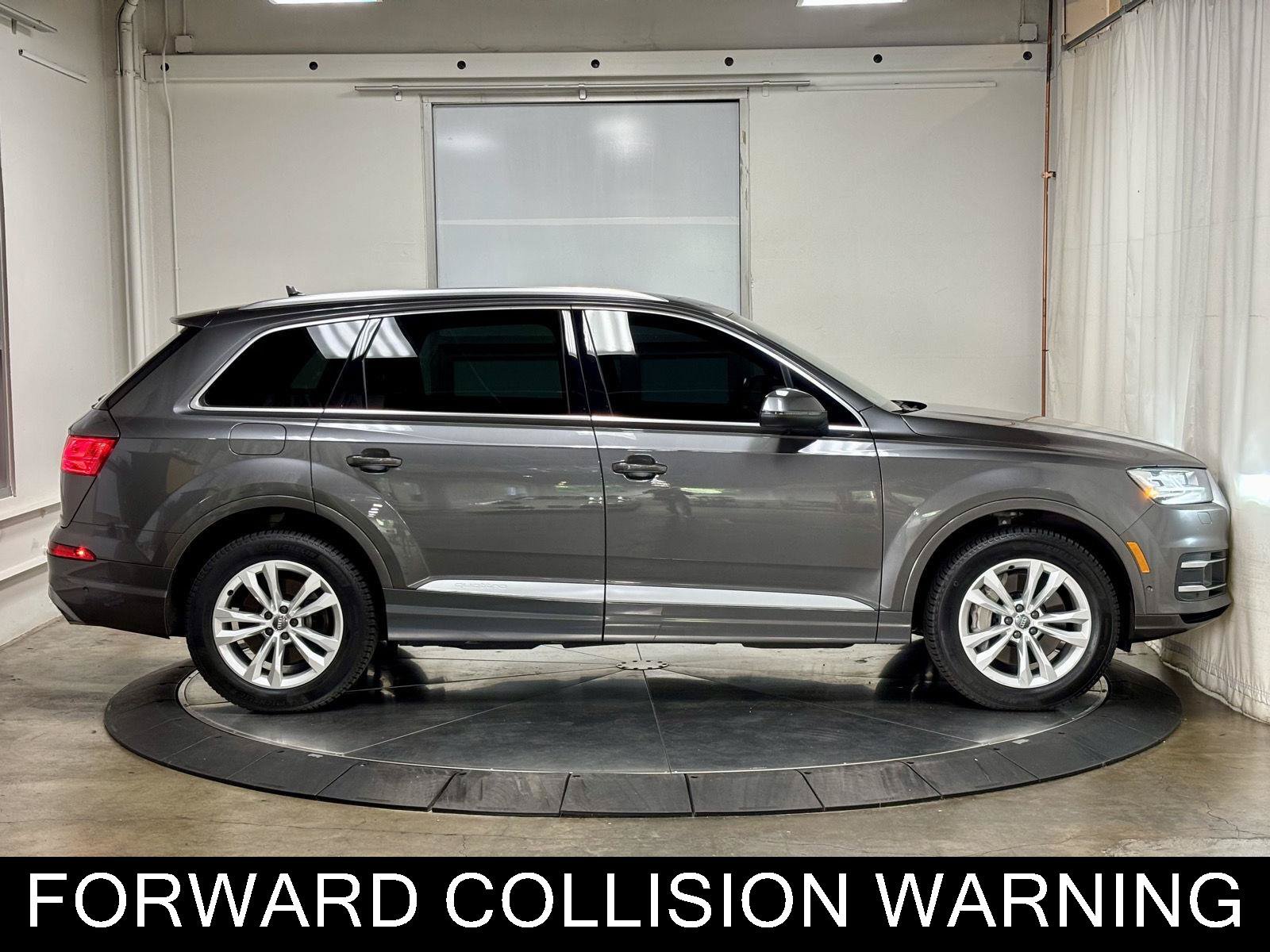 Used 2019 Audi Q7 3.0T Premium Plus w/ Premium Plus Package AWD/4WD image 11
