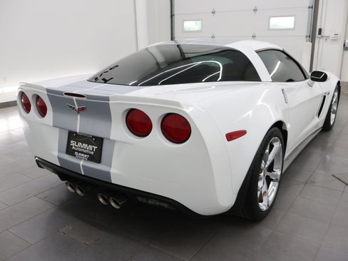 Used 2013 Chevrolet Corvette Grand Sport w/ 4LT Preferred Equipment Group RWD image 5