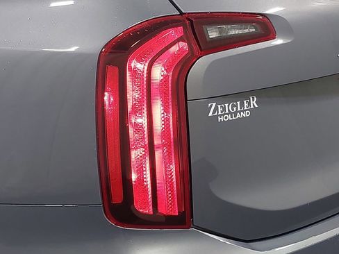 New 2025 Kia Telluride S image 39