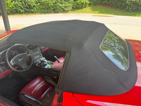 Used 2009 Chevrolet Corvette Convertible w/ Preferred Equipment Group RWD image 10