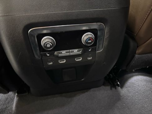 Used 2023 Chevrolet Tahoe High Country w/ Advanced Technology Package AWD/4WD image 16