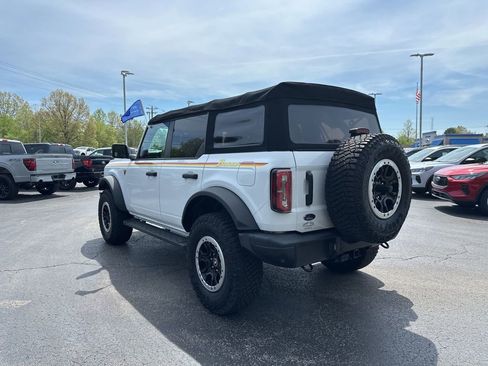 Used 2022 Ford Bronco Badlands AWD/4WD image 5