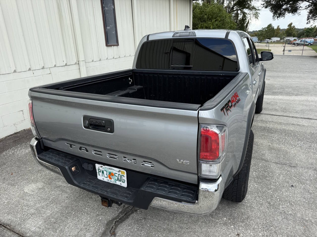 Used 2021 Toyota Tacoma TRD Off-Road AWD/4WD image 7