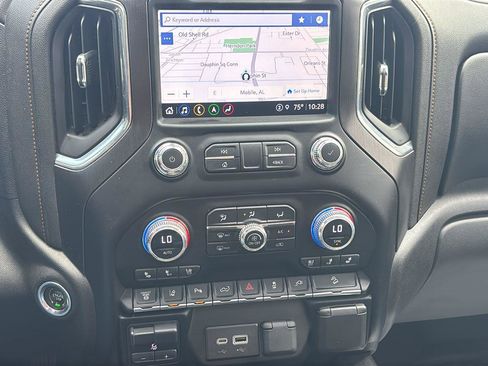 Used 2023 GMC Sierra 2500 AT4 w/ AT4 Preferred Package image 35