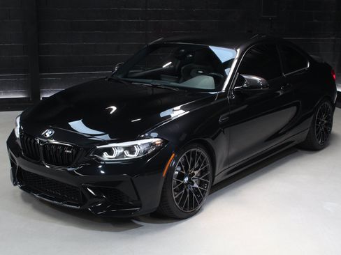 Used 2019 BMW M2 Competition w/ Executive Package RWD image 8