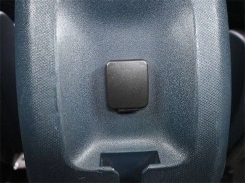 Used 2022 Ford Maverick XL image 14